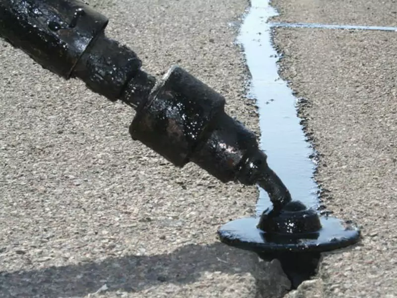 Crack Sealing for commercial pavement